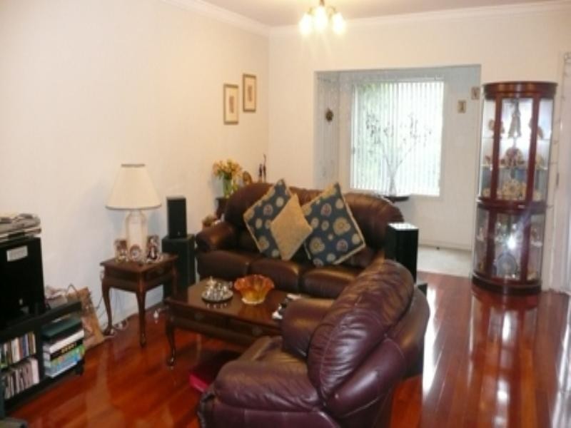 20 Charlton Drive, Liberty Grove NSW 2138