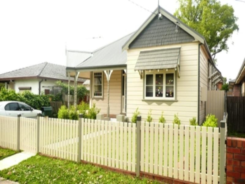 4 Shipley Avenue, North Strathfield NSW 2137