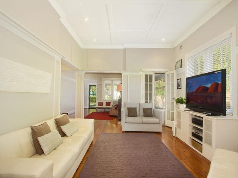 25 Alton Avenue, Concord NSW 2137