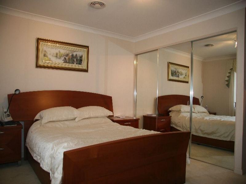 10 Settlers Boulevard, Liberty Grove NSW 2138