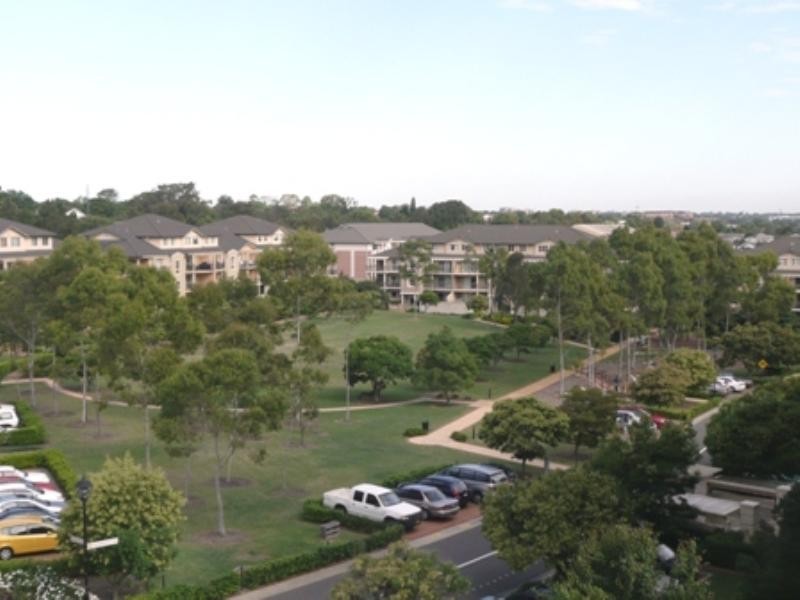 404/10 Wentworth Drive, Liberty Grove NSW 2138