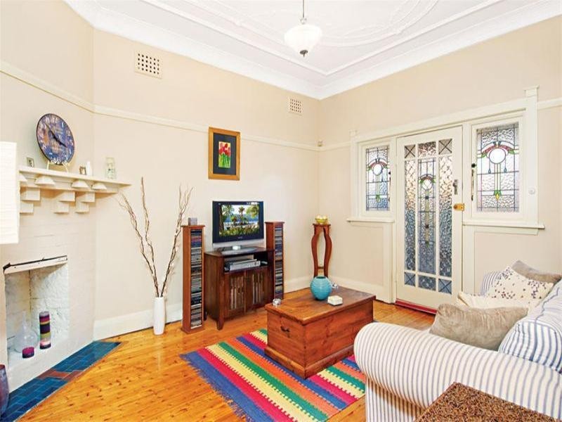 174 Queens Road, Canada Bay NSW 2046