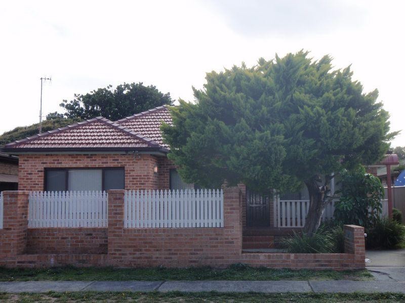 325 Trafalgar Avenue, Umina Beach NSW 2257