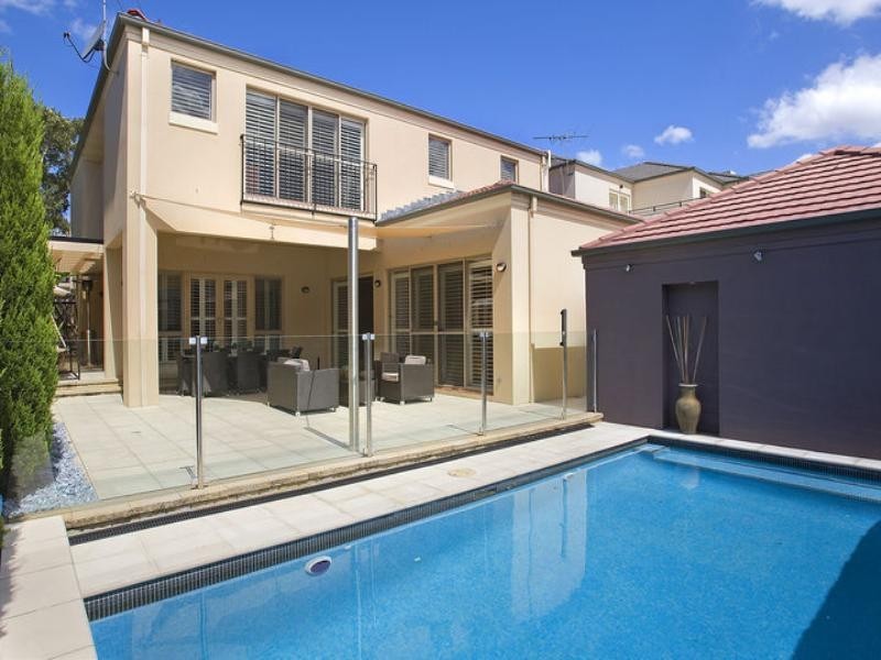 12 Medora Street, Breakfast Point NSW 2137