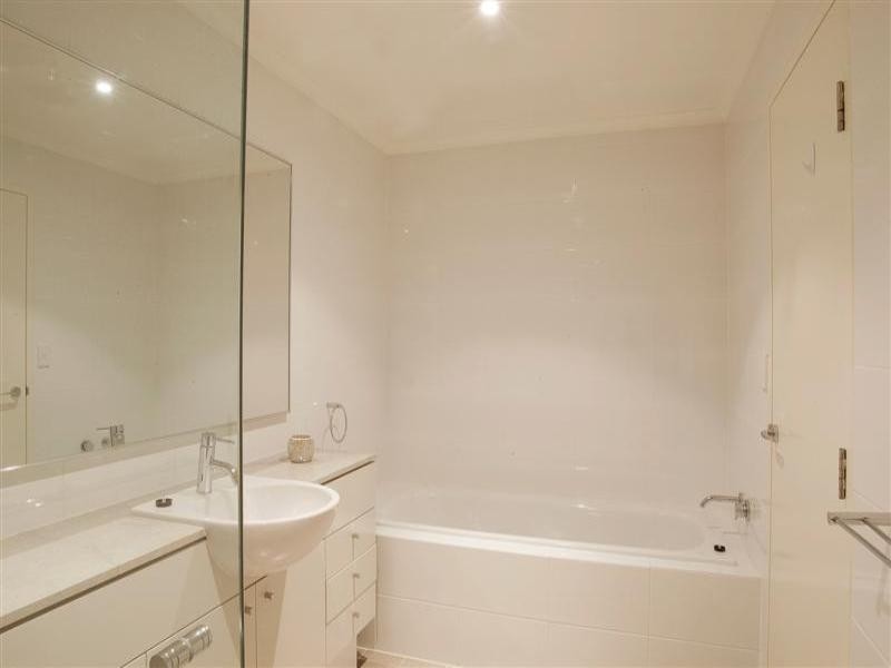 15/23 Peninsular Drive, Breakfast Point NSW 2137