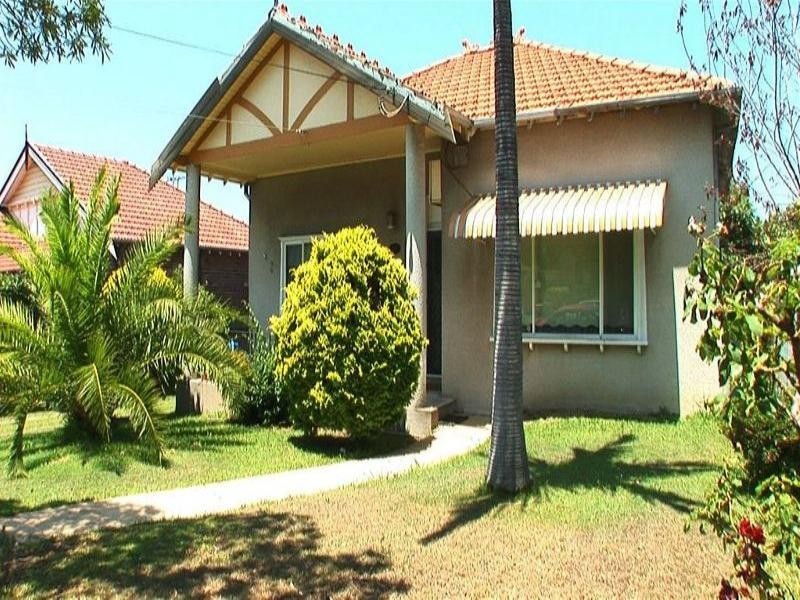 14 Gallipoli Street, Concord NSW 2137