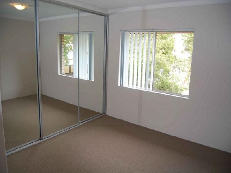 16/2 Corby Avenue, Concord NSW 2137