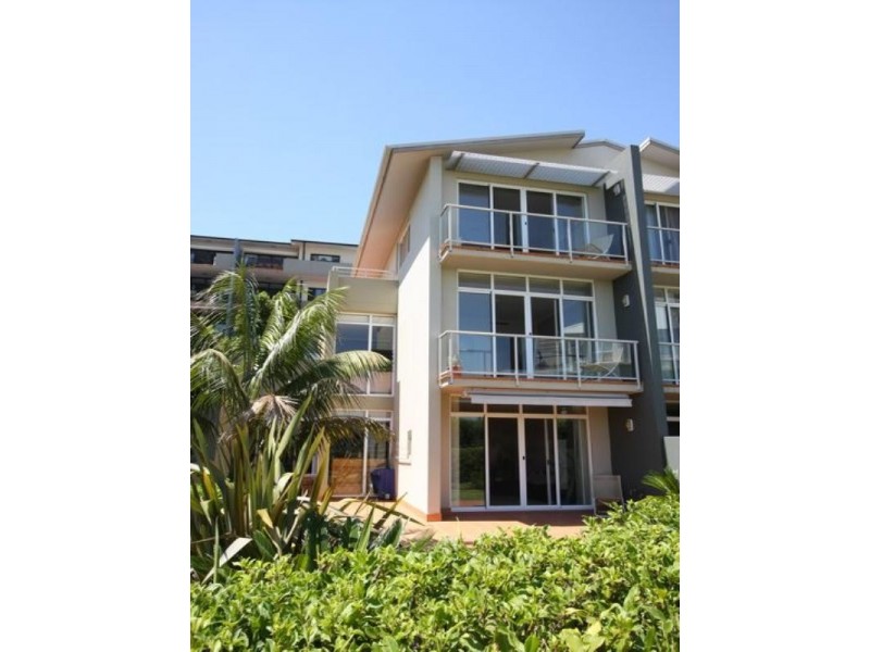16 Kendall Inlet, Cabarita NSW 2137