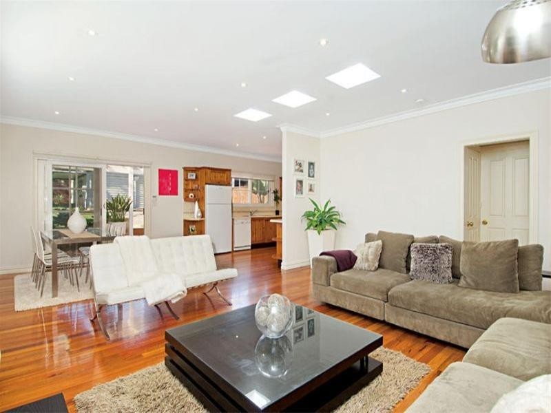 19 Medora Street, Cabarita NSW 2137