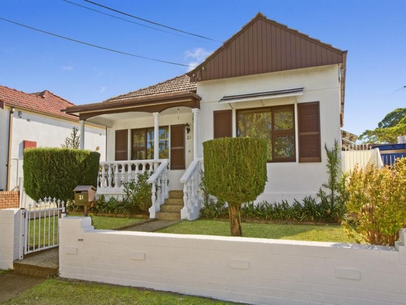 21 Albion Street, Concord NSW 2137