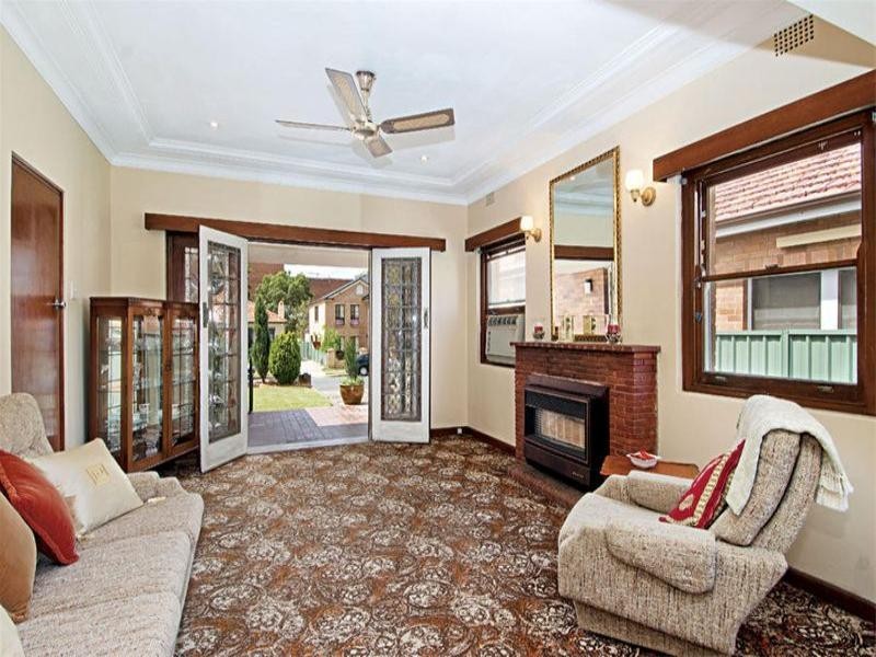 8 Duke Avenue, Concord NSW 2137