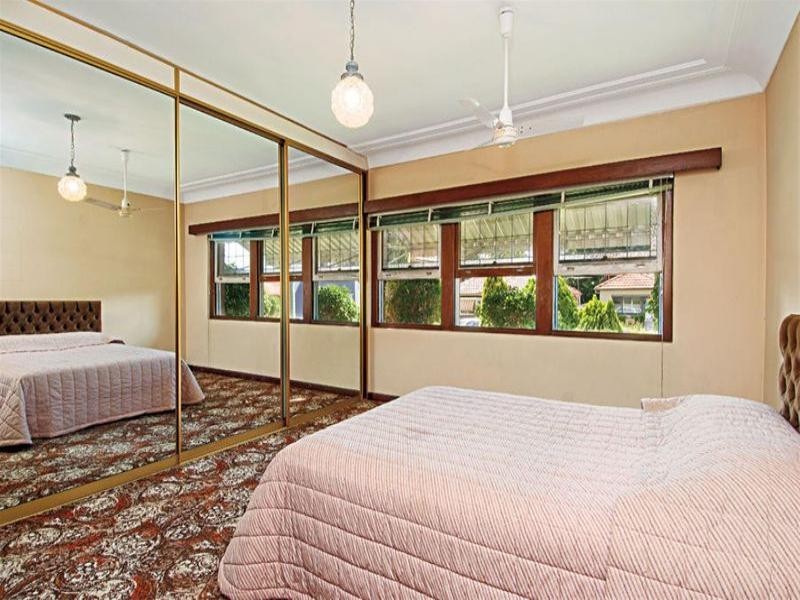 8 Duke Avenue, Concord NSW 2137