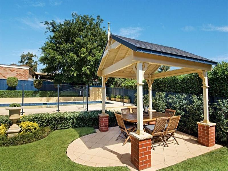 17 Deakin Street, Concord NSW 2137