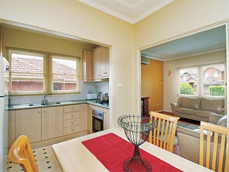 4 John Street, Concord NSW 2137