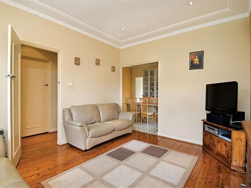 4 John Street, Concord NSW 2137