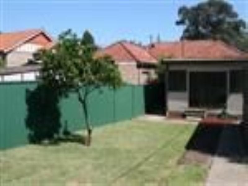 14 Kentwell Street, Concord NSW 2137