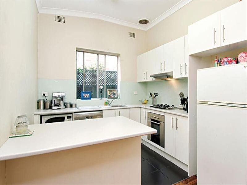 9 Crane Street, Concord NSW 2137