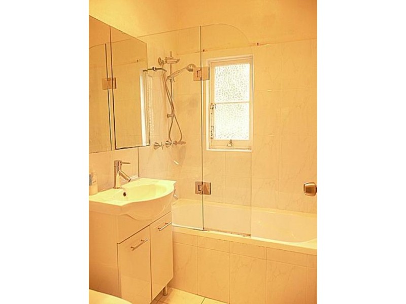 1 Noble Street, Concord NSW 2137