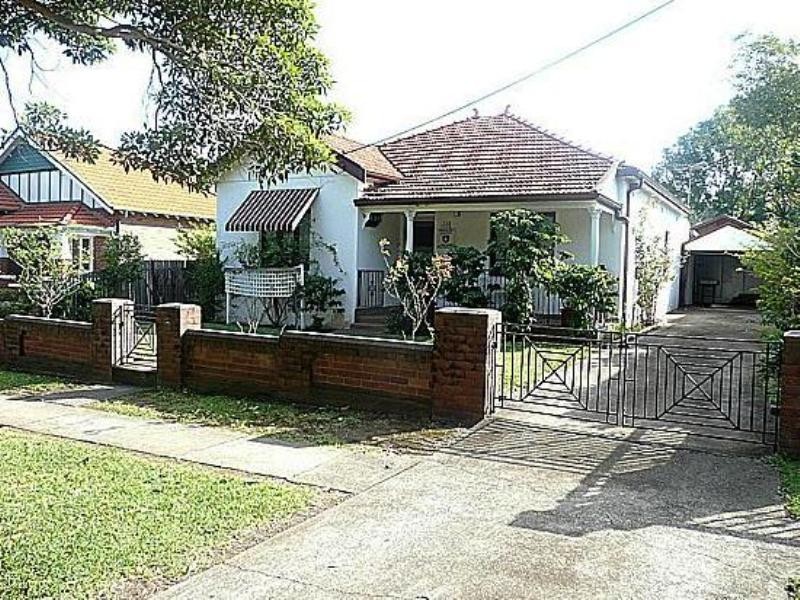 18 Lancelot Street, Concord NSW 2137