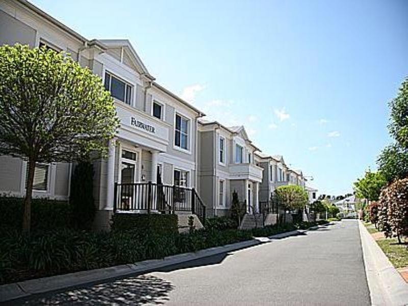 208/12 Fairwater Close, Breakfast Point NSW 2137