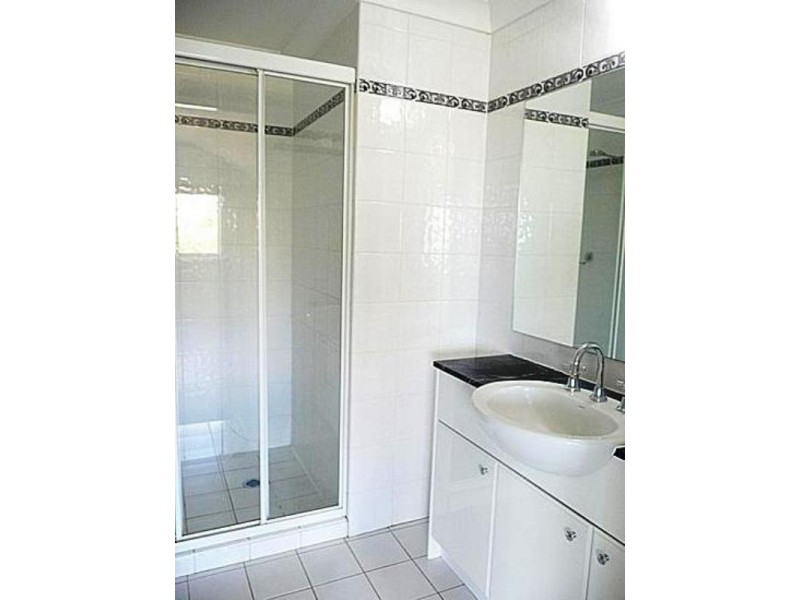 6/3 Bradley Place, Liberty Grove NSW 2138