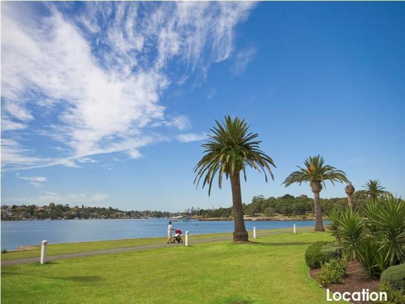 205/15-17 Peninsula Drive, Breakfast Point NSW 2137
