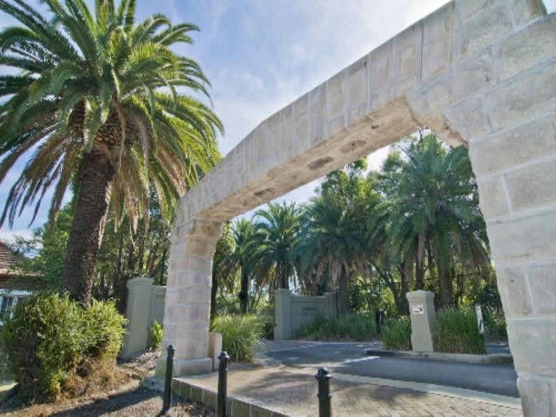 180 Majors Bay Road, Concord NSW 2137