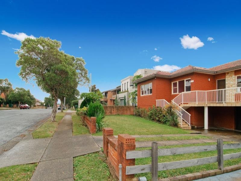 11 Ludgate Street, Concord NSW 2137