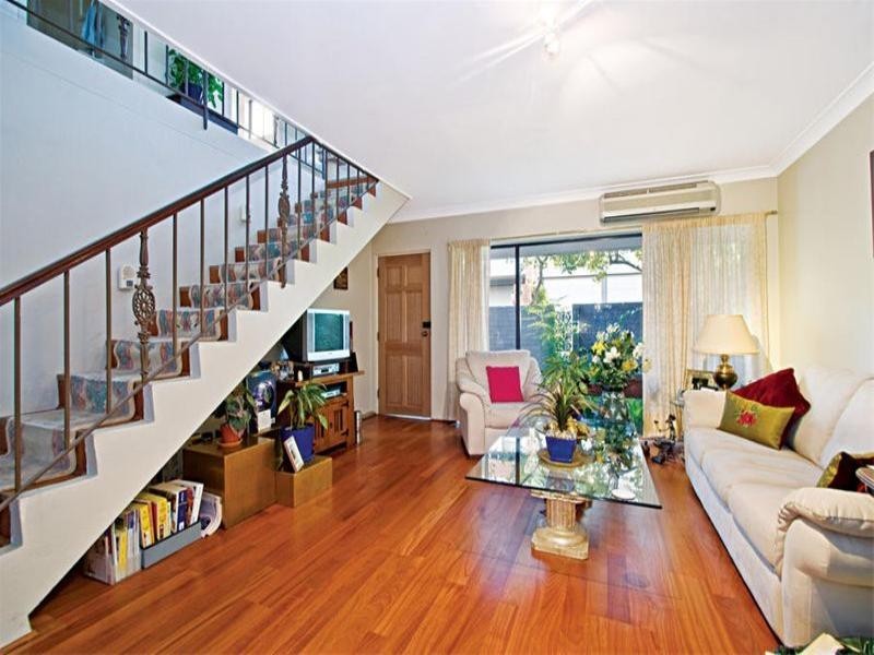15/10 Batemans Road, Gladesville NSW 2111
