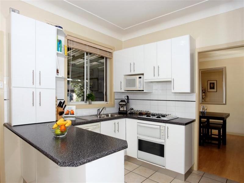 33 Brays Road, Concord NSW 2137