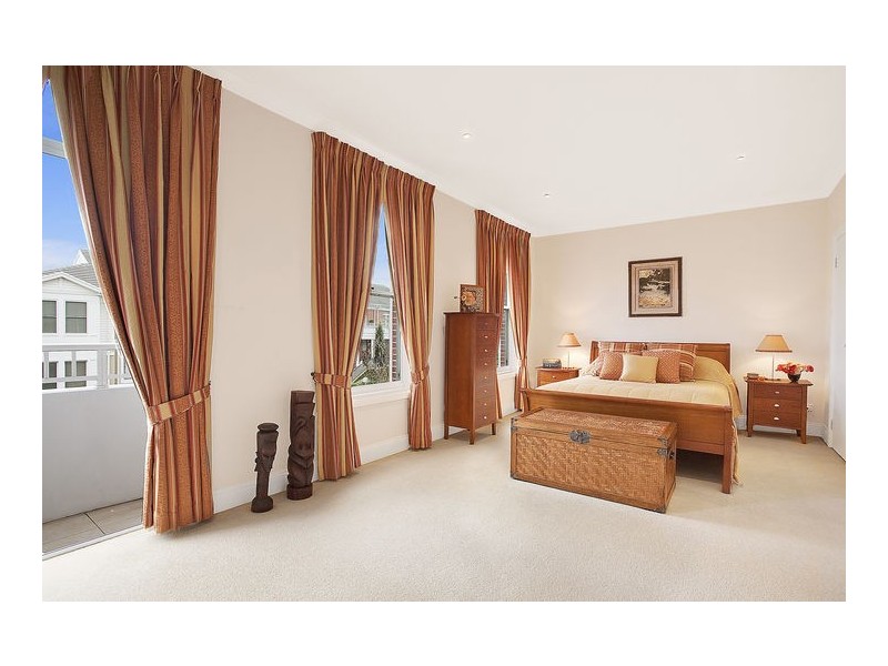 7 Breakfast Point Boulevard, Breakfast Point NSW 2137