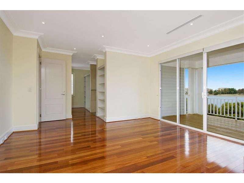 22 Jacaranda Drive, Cabarita NSW 2137