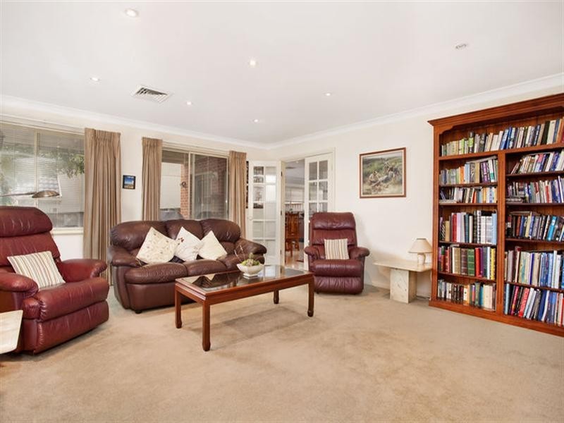 16 Spring Park Circuit, Breakfast Point NSW 2137