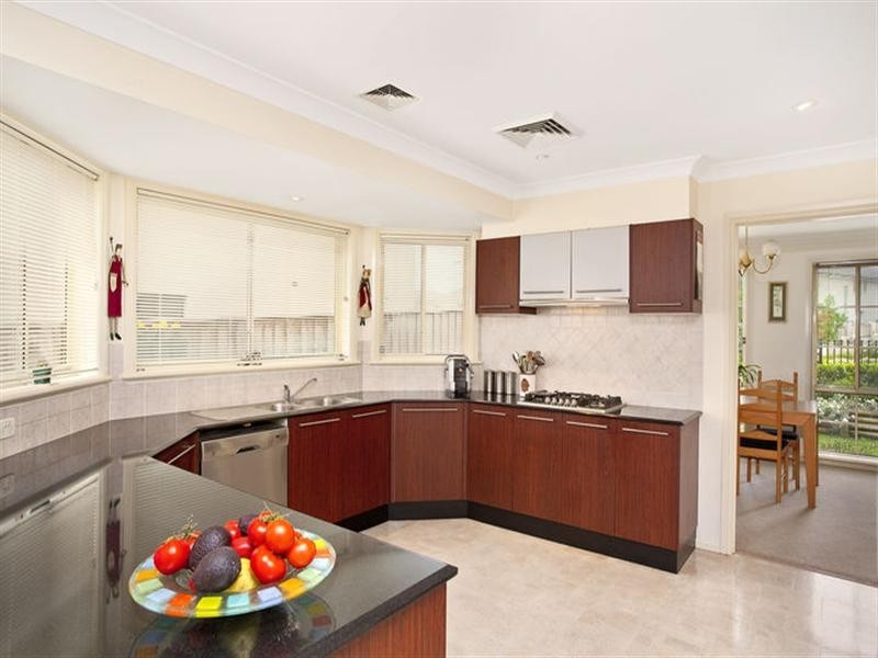 16 Spring Park Circuit, Breakfast Point NSW 2137
