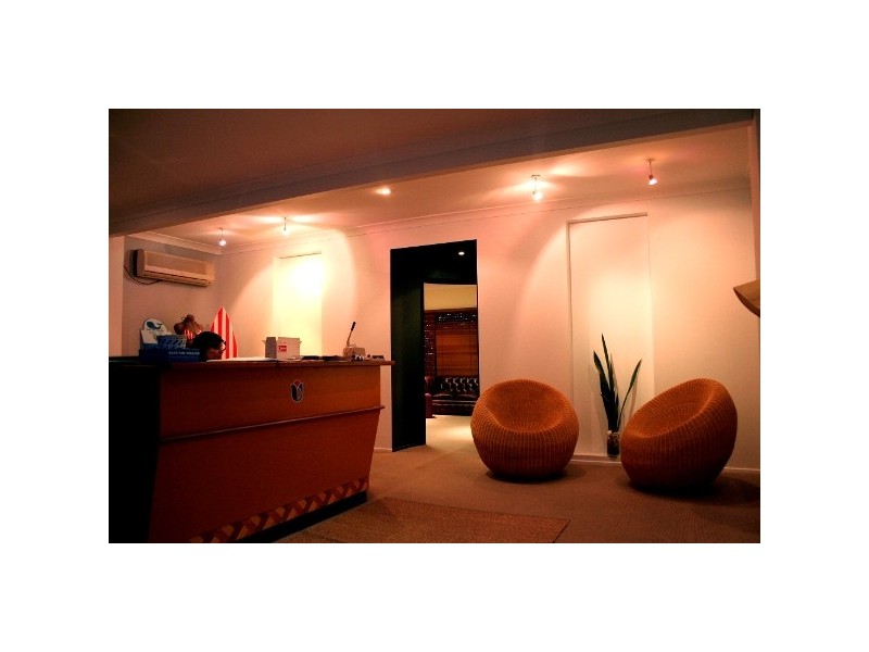 6 Davo Court, Burleigh Waters QLD 4220