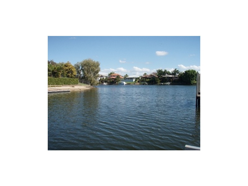 102 Ashmore Road, Bundall QLD 4217