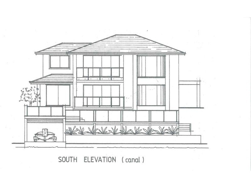 102 Ashmore Road, Bundall QLD 4217