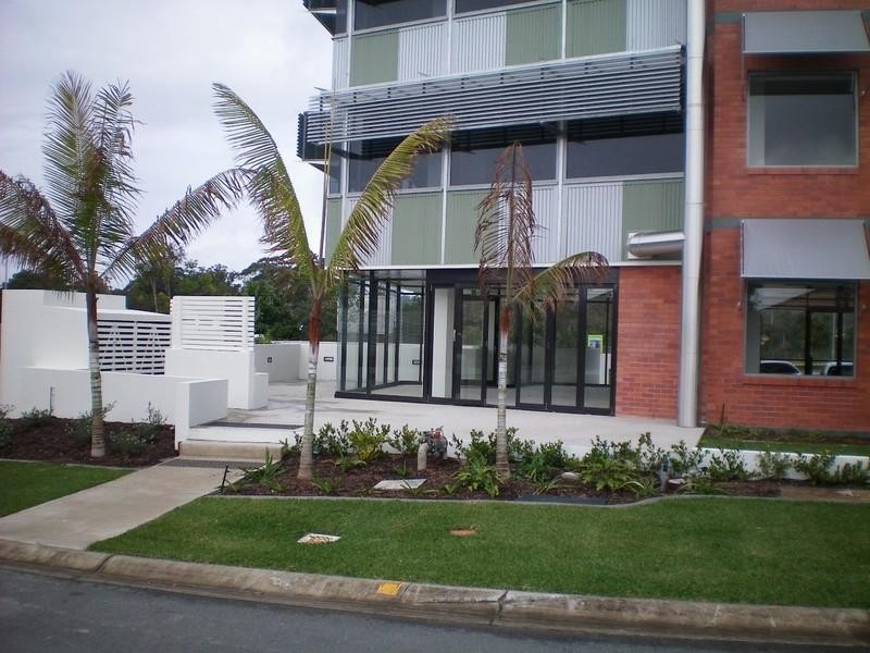 328 Scottsdale Drive, Robina QLD 4226