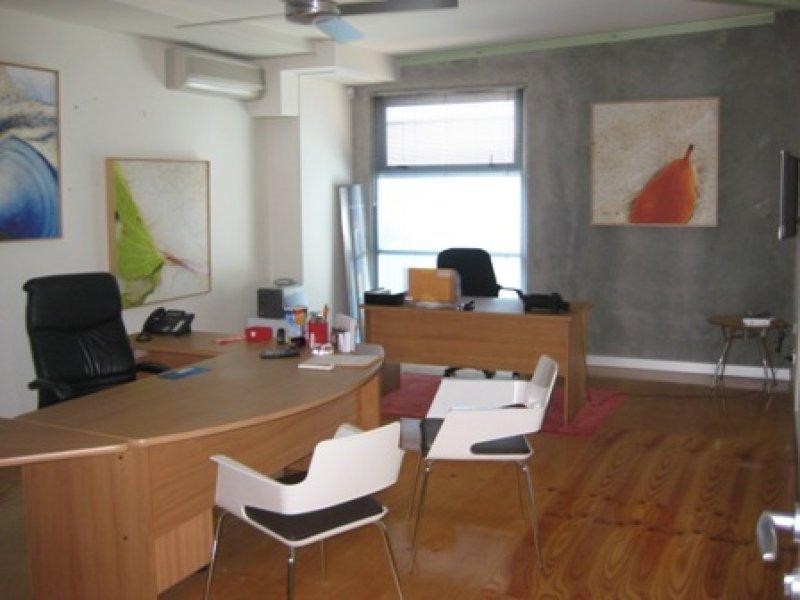 1/79 Dover Drive, Burleigh Heads QLD 4220