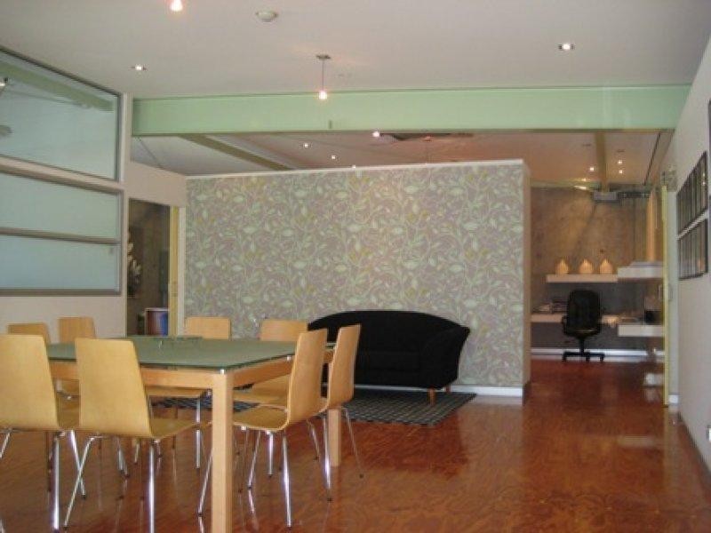 1/79 Dover Drive, Burleigh Heads QLD 4220