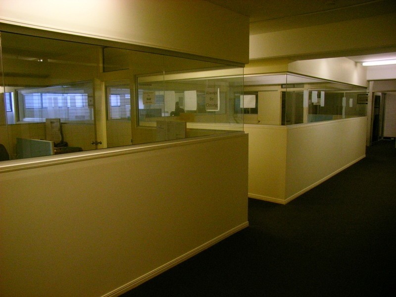 Shop 12 115 Currumburra Road, Southport QLD 4215