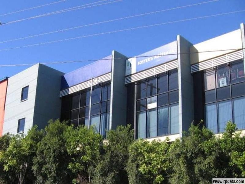 2/2 Newcastle Street, Burleigh Heads QLD 4220