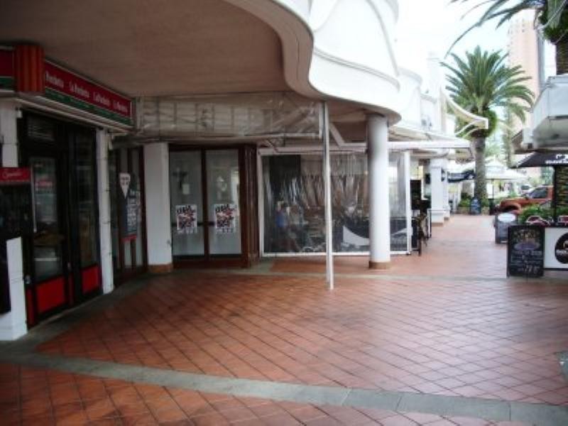 Shop 5, 24 ‘The Phoenician’ Queensland Avenue, Broadbeach QLD 4218