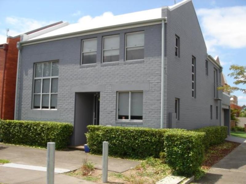 Varsity Lakes QLD 4227