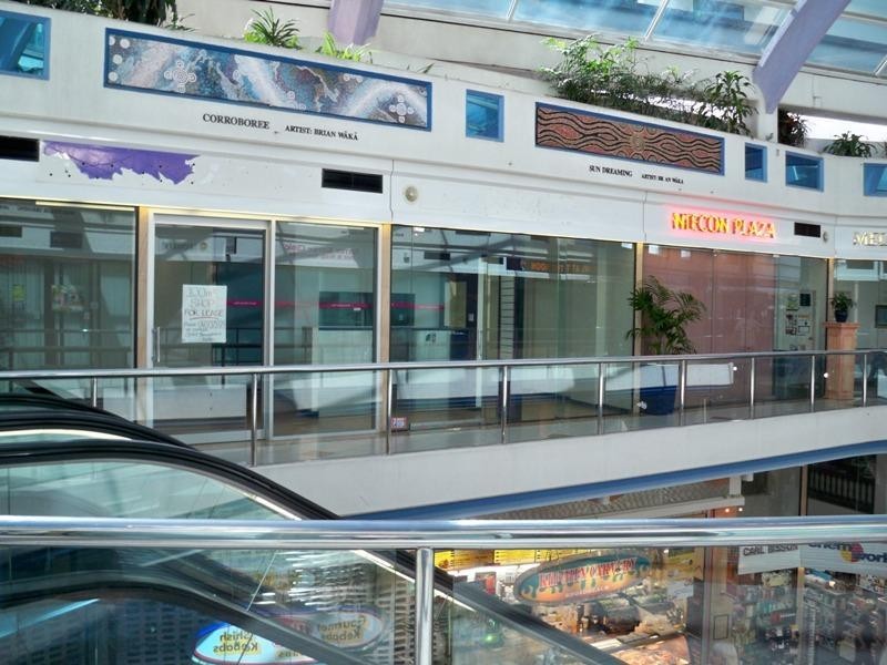 17 Victoria Avenue, Broadbeach QLD 4218