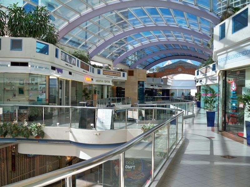 17 Victoria Avenue, Broadbeach QLD 4218