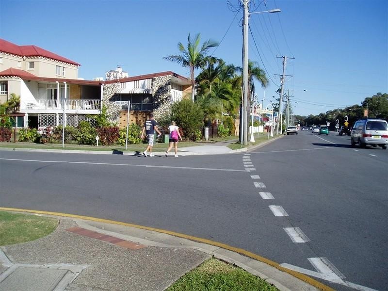 Broadbeach QLD 4218