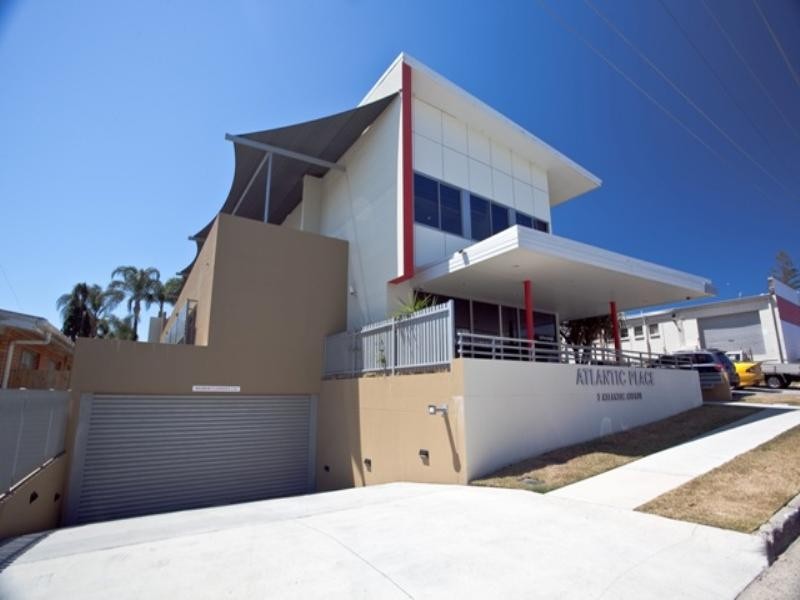 3 Atlantic Avenue, Mermaid Beach QLD 4218