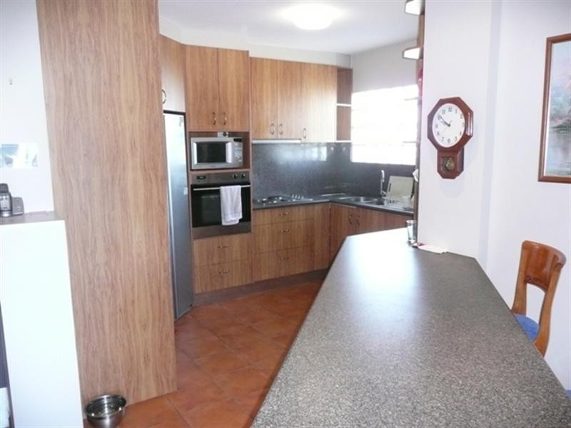 26 Surfers Avenue, Mermaid Waters QLD 4218