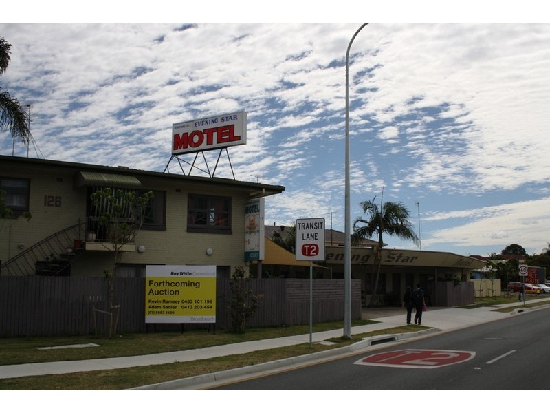 126 Frank Street, Labrador QLD 4215